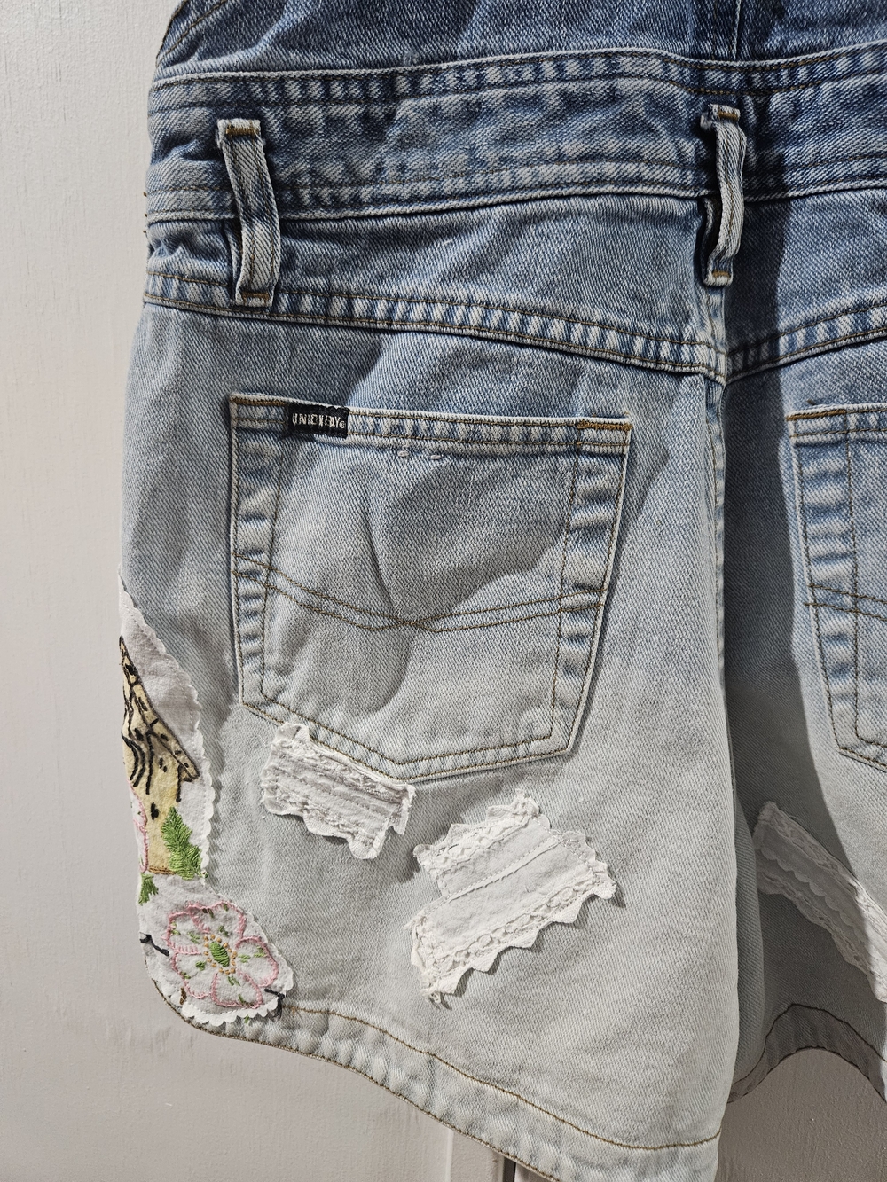 UNIONBAY Distressed Blue Denim Women’s Short Overalls with Embroidered Birds - Picture 10 of 15